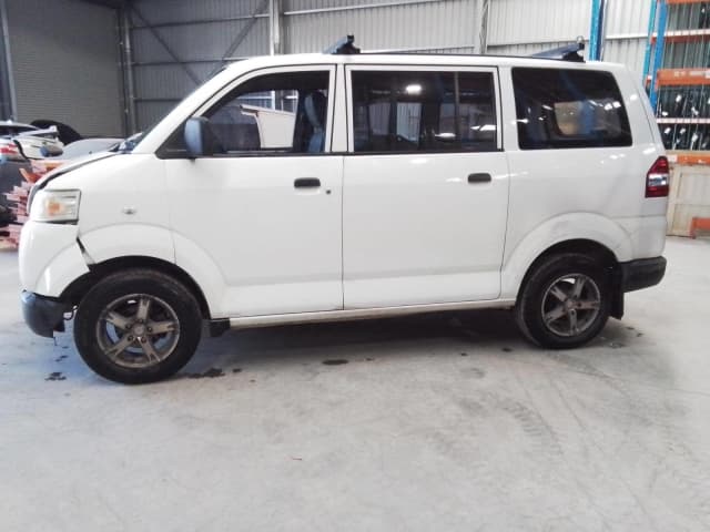 SUZUKI APV TOW BAR, CARGO BARRIER, ROOF RACKS, MAG WHEELS | Other Parts ...