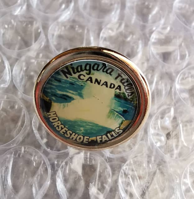 Vintage Niagara Falls metal pin new Collectables in Kings Meadows