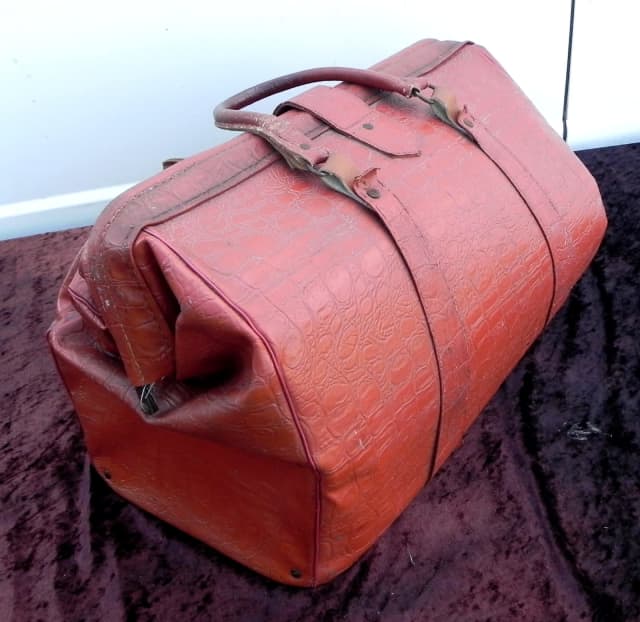 Vintage Large Gladstone Overnight Bag Bags Gumtree Australia Port Macquarie City Port