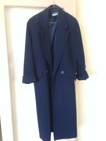 Perri Cutten Coat - Size 8, Pure New Wool | Jackets & Coats | Gumtree ...