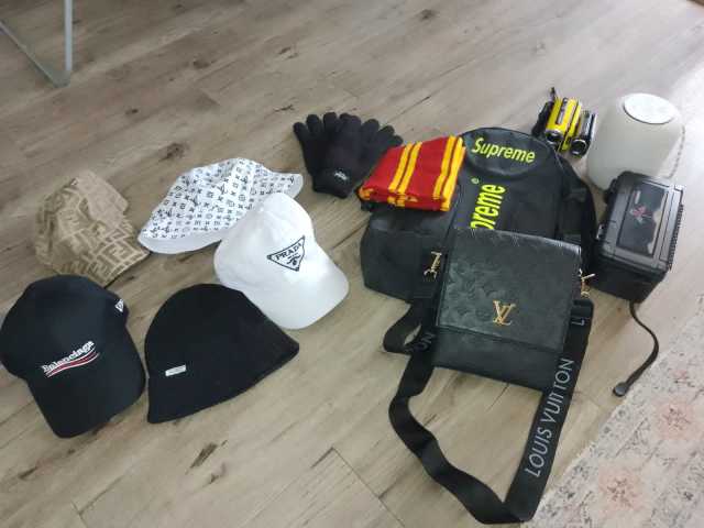 Vuitton hat - Gumtree