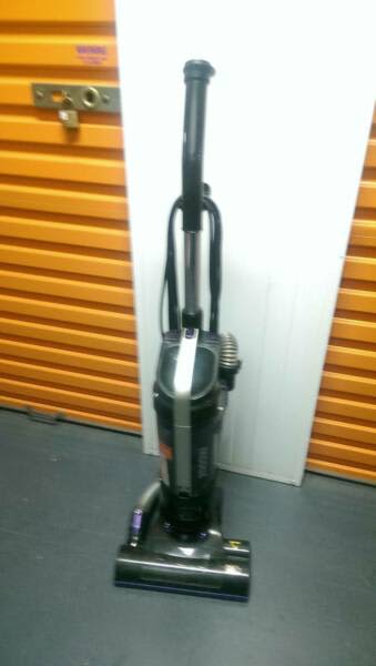 PIRANHA UC2001-1 BAGLESS CORDED CYCLONIC DUAL MOTOR UPRIGHT VACCUM ...