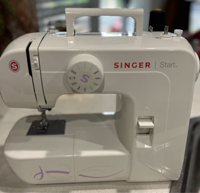 Singer Sewing Machine Sewing Machines Gumtree Australia Marion Area