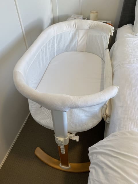 Bebe ole shop bedside sleeper