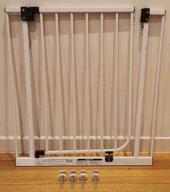 Baby Safety Gate 1901B Target Deluxe Pickup Hampton Safety Gates