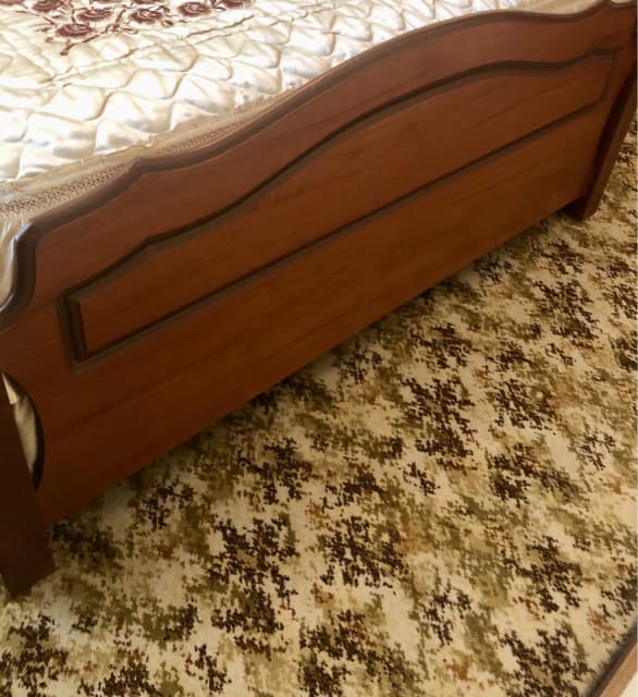 Pre loved beautifully crafted wood Queensize bed head and Base. Beds