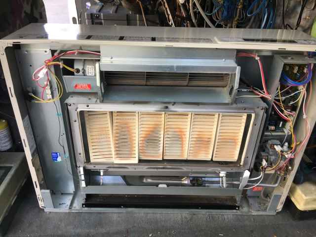 RINNAI GAS HEATER PARTS IN GOOD WORKING ORDER-MOD TO SUIT-REH-311FTC ...