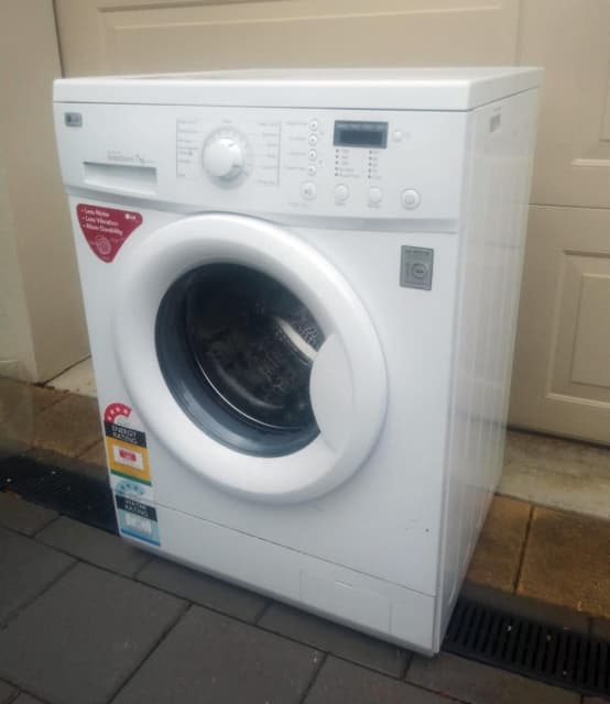 LG 7KG FRONT LOAD WASHING MACHINE, PERFECT WORKING ORDER Washing
