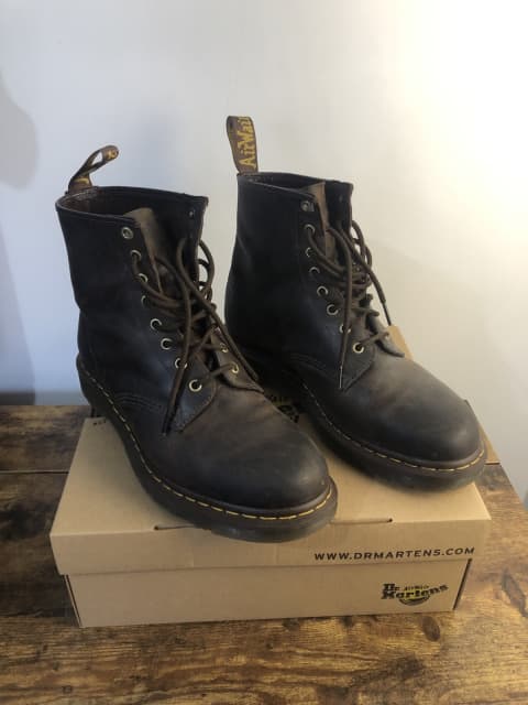 the bay doc martens