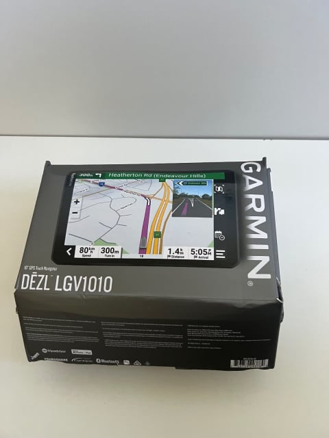 GPS Garmin Dēzl LGV1010