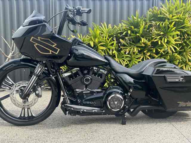 Custom Road Glider Bagger Harley Davidson FLTRX | Motorcycles | Gumtree ...