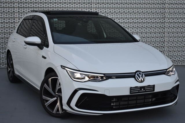 2023 Volkswagen Golf 8 MY23 110TSI R-Line White 8 Speed Sports ...