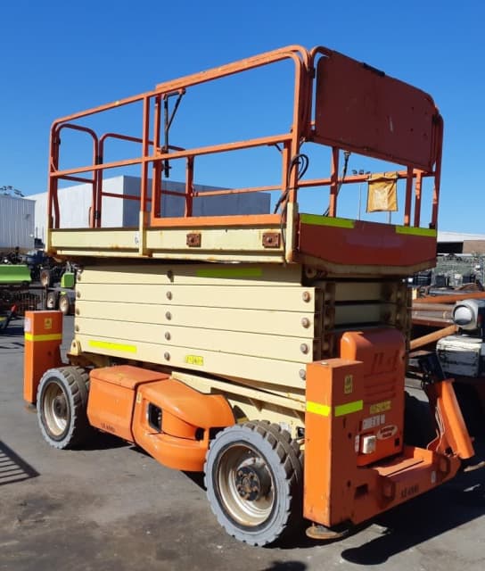 2012 JLG M4069LE, Large electric scissor lift (SG221201) | Construction ...