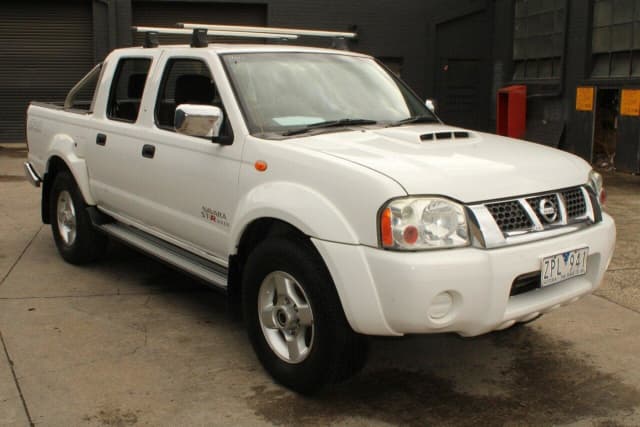 2013 Nissan Navara D22 Series 5 ST-R (4x4) White 5 Speed Manual Dual ...