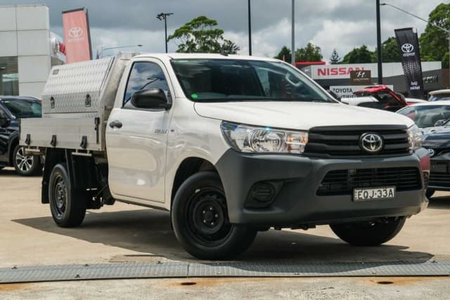 2020 Toyota Hilux TGN121R Workmate 4x2 White 5 Speed Manual Cab Chassis ...