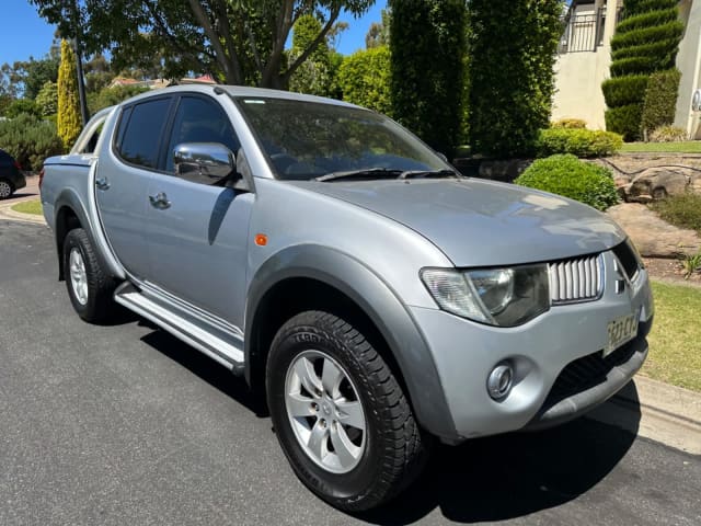 2008 Mitsubishi Triton Glx-r (4x4) 