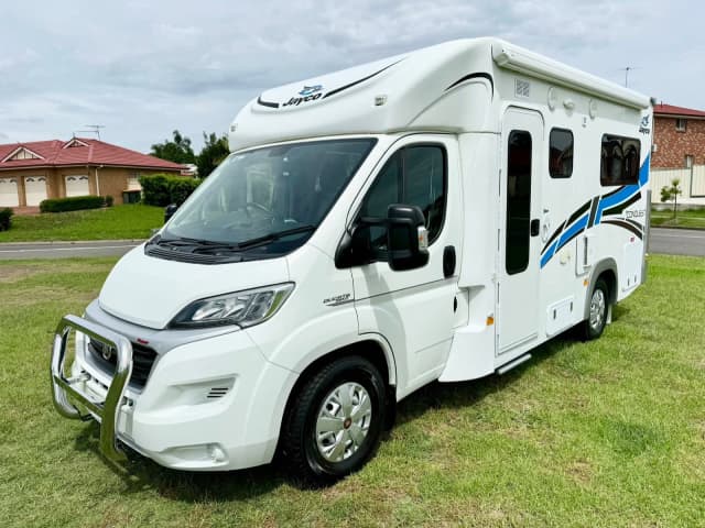 Jayco Conquest FD20-1 - IMMACULATE – ONLY 9,500KMs | Campervans ...