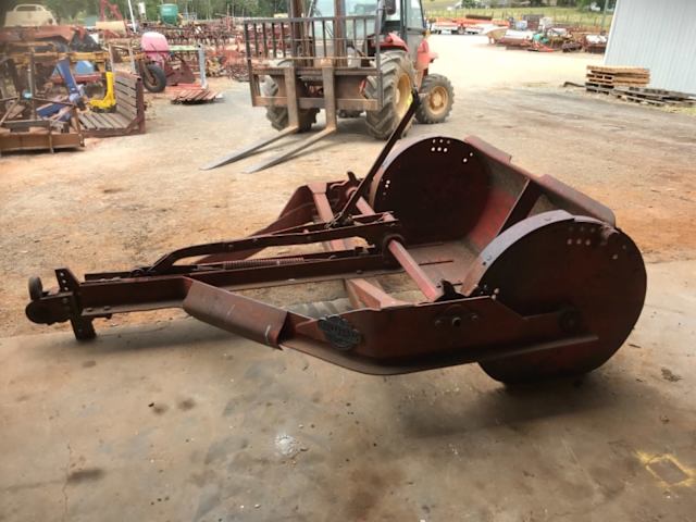 Fully operational 1.5M Britstand Dray roll over scoop [536S] | Farming ...