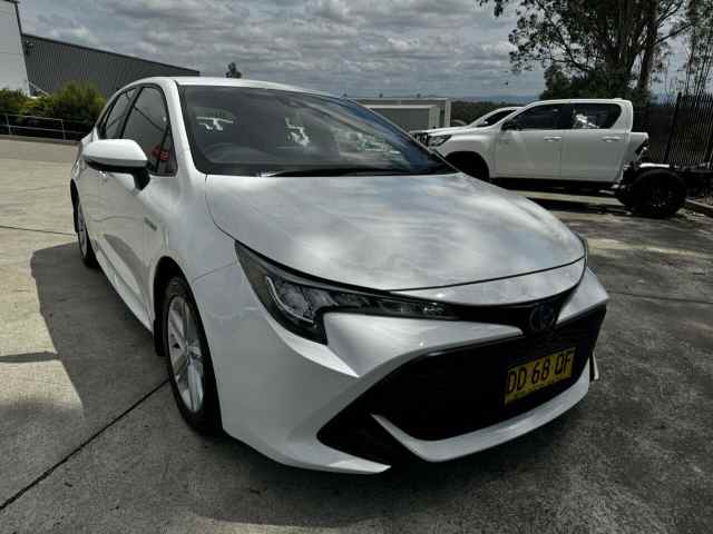 2022 Toyota Corolla ZWE211R Ascent Sport Hybrid Glacier White ...