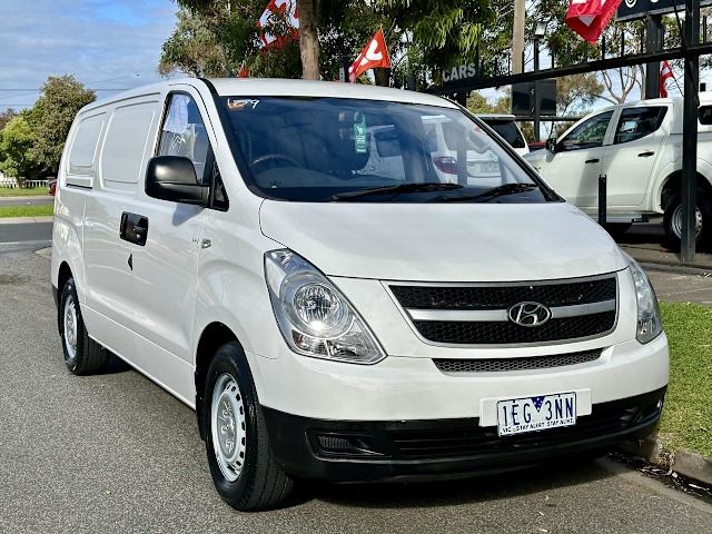 2015 Hyundai iLOAD TQ MY15 White 5 Speed Manual Van | Cars, Vans & Utes ...