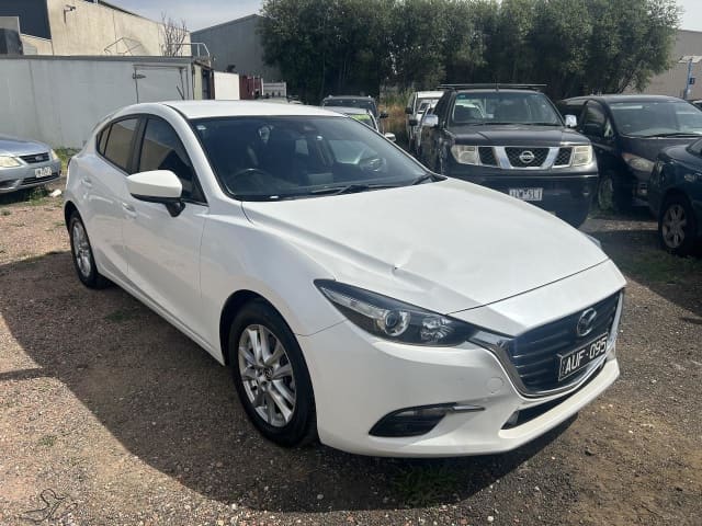 2018 Mazda 3 BN MY18 Maxx Sport White 6 Speed Manual Hatchback | Cars ...