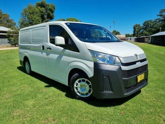 2019 Toyota Hiace Hiace Van Lwb 2.8l T Diesel Automatic French Vanilla 