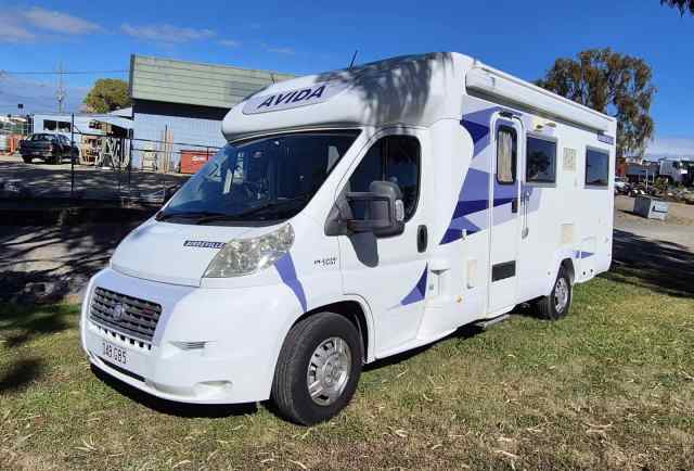 2013 AVIDA BIRDSVILLE, 3L TURBO DIESEL, A/C, DOUBLE BED, SHOWER, TOILET ...