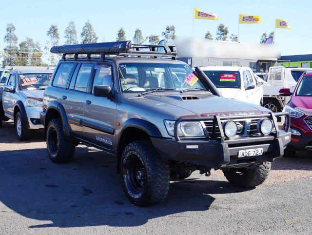 2003 Nissan Patrol GU III MY2003 ST Beige 5 Speed Manual Wagon | Cars ...