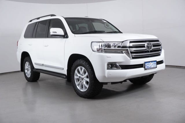 2020 Toyota Landcruiser Vdj200r Lc200 Sahara (4x4) White 6 Speed 