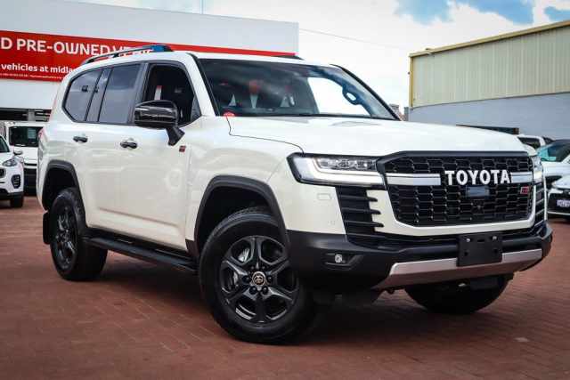 2023 Toyota Landcruiser FJA300R GR Sport Crystal Pearl 10 Speed Sports ...