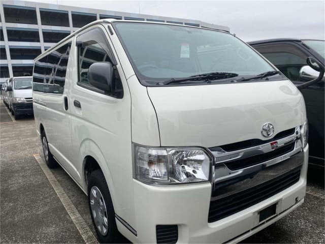 2016 Toyota HiAce KDH206R MY16 DX GL PACK White Automatic Van | Cars ...