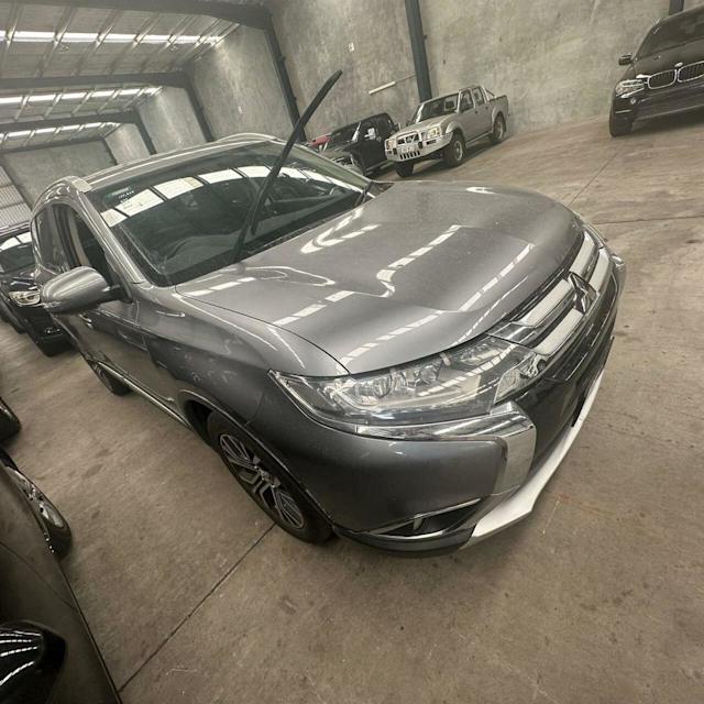 2015 Mitsubishi Outlander ZK MY16 LS 2WD Grey 6 Speed Constant Variable