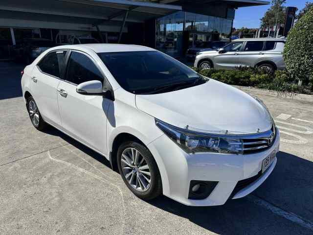 2014 Toyota Corolla ZRE172R SX White 6 Speed Manual Sedan | Cars, Vans ...