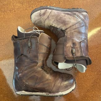 Burton Ion Leather Snowboard Boots US10 | Snow Sports | Gumtree