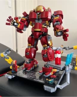 LEGO Super Heroes The Hulkbuster: Ultron Edition 76105