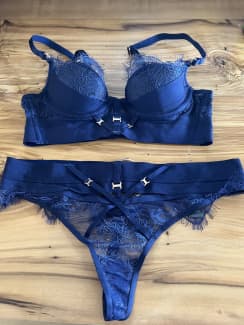 Matching Sets 32A  Victoria's Secret