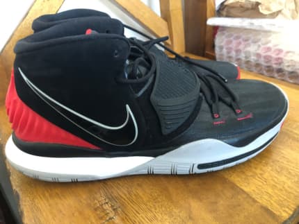 Kyrie irving on sale shoes size 13