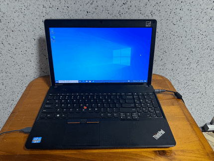 Lenovo ThinkPad Edge E530 i5-3230M 2.6GHz 500GB 4GB WIN 10 Pro