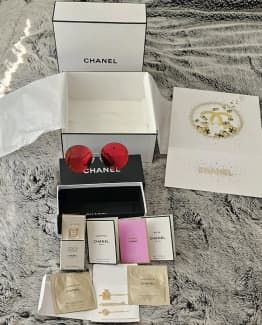 Chanel authentic online gift