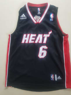 Lebron james miami heat hotsell jersey australia