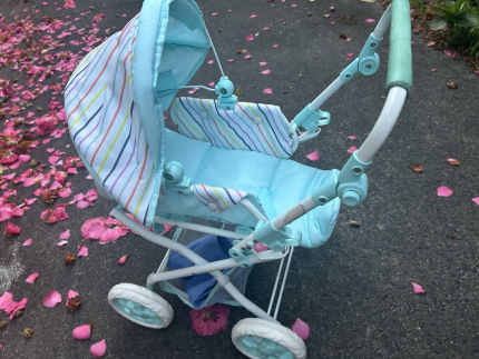 Dolls pram gumtree best sale