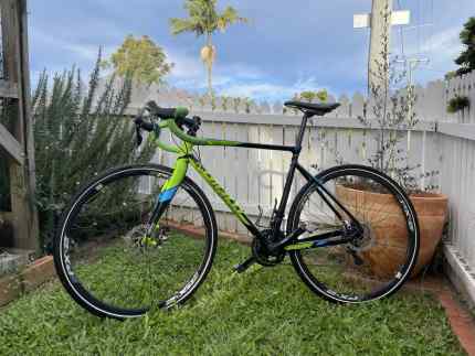 Giant TCX SLR1 Cyclocross Bike 2016 Model Size Medium Men s Bicycles in Stafford Heights QLD Gumtree Australia