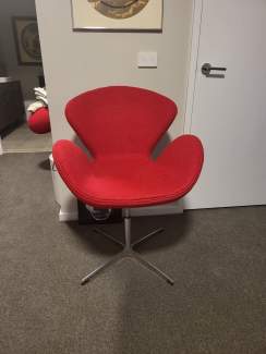 Matt Blatt Arne Jacobsen Swan Chair Replica Office Chairs