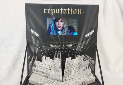 Taylor Swift Reputation Stadium Tour VIP Box, Working Video