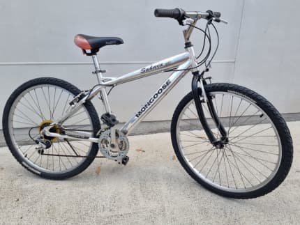 Mongoose aluminium mountain online bike