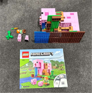 LEGO MINECRAFT 21170 The Pig House Toys Indoor Gumtree