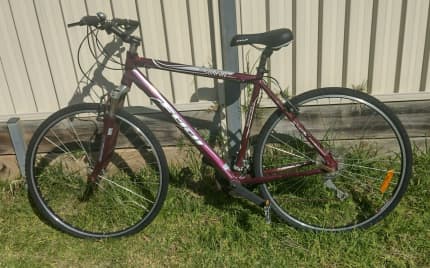 Fuji Sunfire 3.0 Bike Burgundy Silver Men s Bicycles