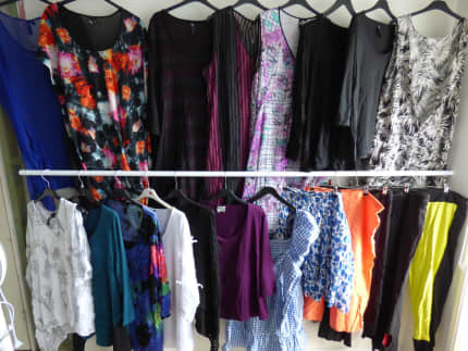 Size 18 Bulk Lot of Ladies Clothing - 20 Items - TS Brand