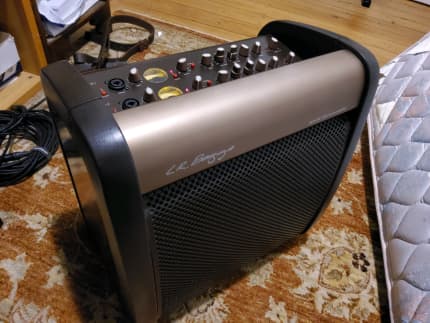 lr baggs acoustic reference amp