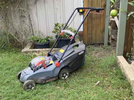 Upgrading an electric lawn mower to lithium batteries